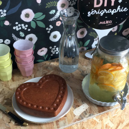 Pendant l'atelier mobile, douceurs et boissons sont proposées