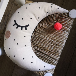 Atelier DIY sérigraphie et couture coussin lune